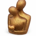 Golden Embrace – Abstract Love Sculpture