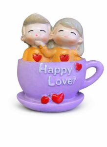 Happy Love Couple Showpiece – Cute Romantic Home Décor